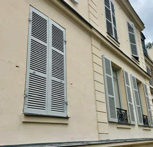 Rénovation menuiseries bois Atulam avec volets et crémones Opéra à Versailles Versailles 78000 - photo 16
